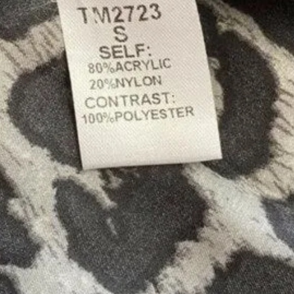 ❤️ THML Leopard Contrast top Small - Picture 5 of 5